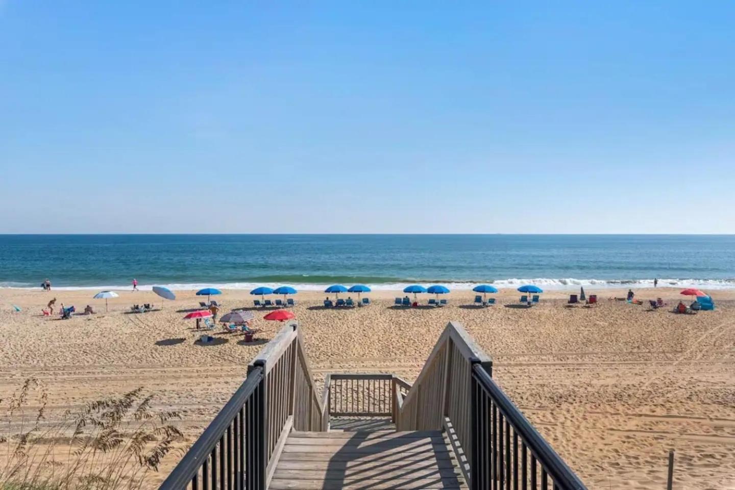 Salty Shenanigans Aparthotel Kill Devil Hills Exterior photo
